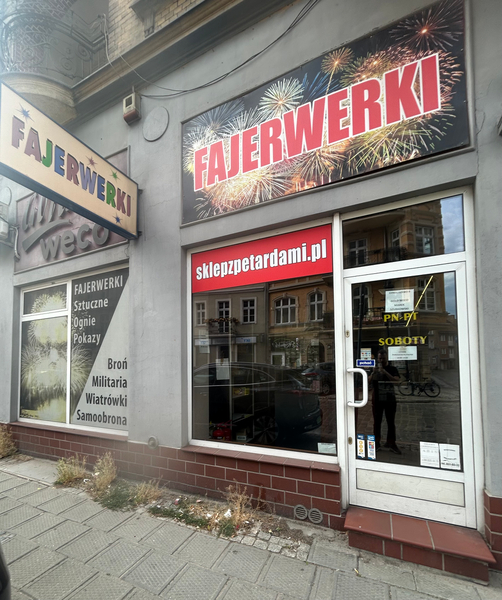 Zdjęcie na okładce dla SklepZpetardami PL – Gold-Weco Fajerwerki i Petardy Poznań